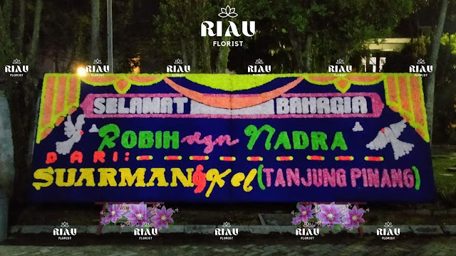 galeri jasa papan bunga duka cita pernikahan wedding wisuda pelantikan serah terima jabatan ulang tahun Arengka Pekanbaru riau florist